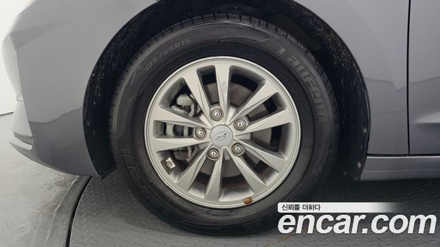 Hyundai AVANTE 2019 — photo 5