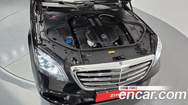 Mercedes-Benz S-Class 2016 — photo 6