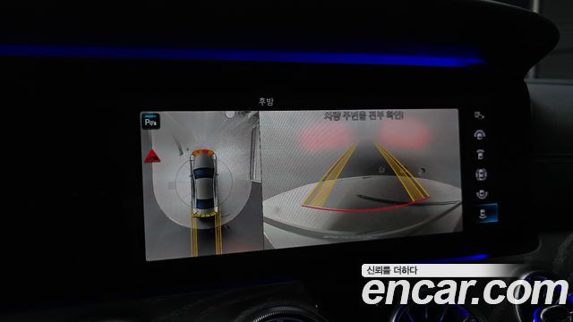 Mercedes-Benz CLS-Class 2021 — photo 20