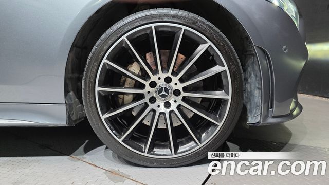 Mercedes-Benz CLS-Class 2021 — photo 7
