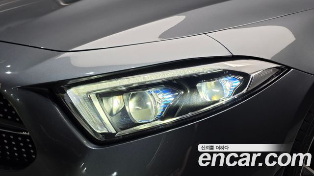 Mercedes-Benz CLS-Class 2021 — photo 8