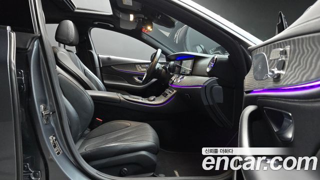 Mercedes-Benz CLS-Class 2021 — photo 16