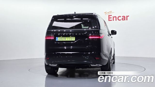 Land Rover Discovery 2025 — photo 4
