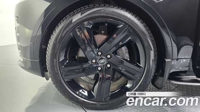 Land Rover Discovery 2025 — photo 5