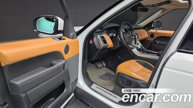 Land Rover Range Rover Sport 2022 — photo 10