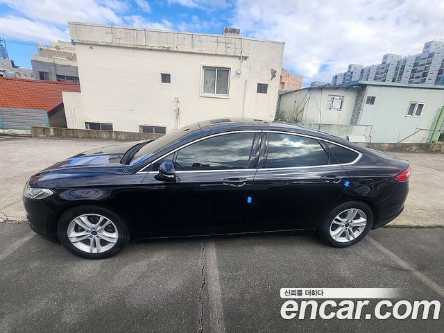 Ford Mondeo 2015 — photo 3