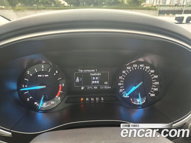 Ford Mondeo 2015 — photo 6