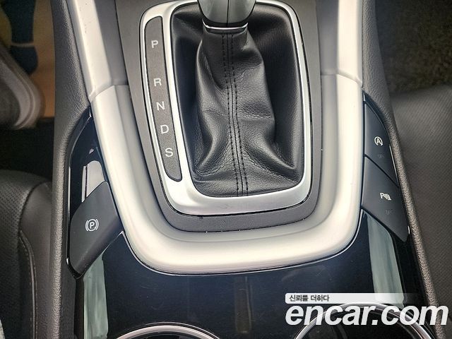 Ford Mondeo 2015 — photo 11