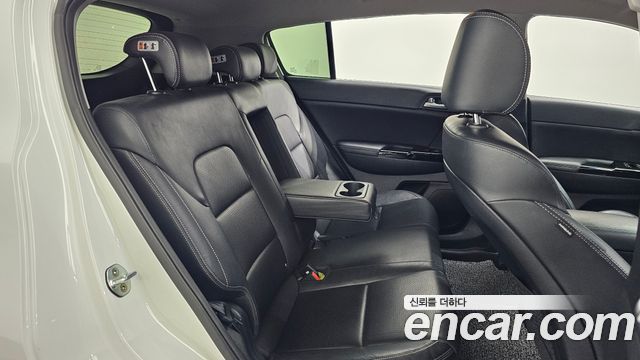 Kia Sportage 2016 — photo 18
