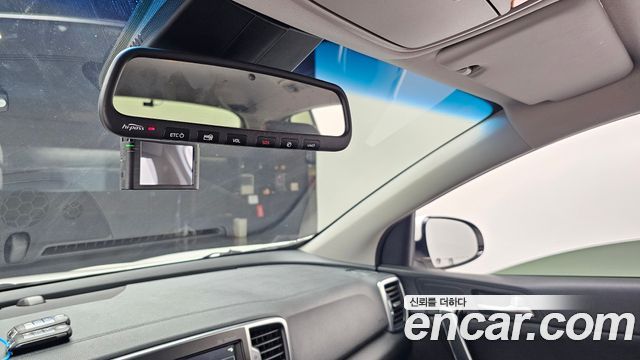 Kia Sportage 2016 — photo 24