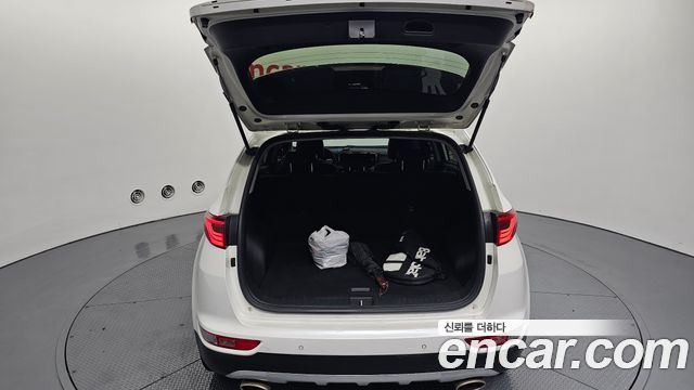 Kia Sportage 2016 — photo 26