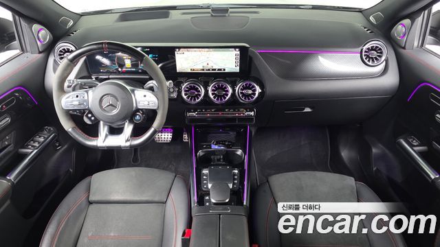 Mercedes-Benz GLA-Class 2021 — photo 10