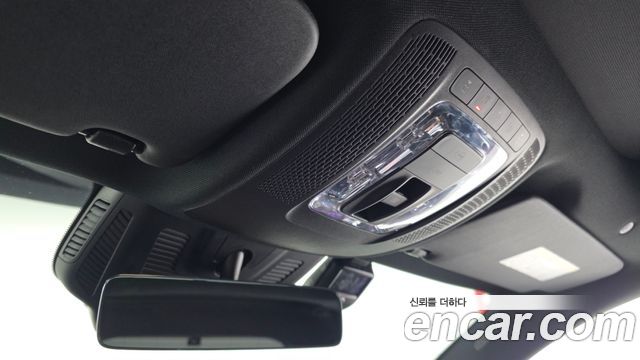Mercedes-Benz GLA-Class 2021 — photo 24
