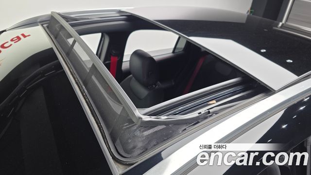 Mercedes-Benz GLA-Class 2021 — photo 25