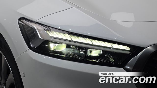 Kia K9 2022 — photo 8