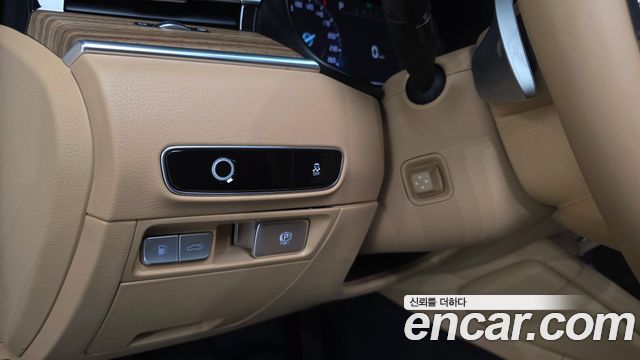 Kia K9 2022 — photo 29