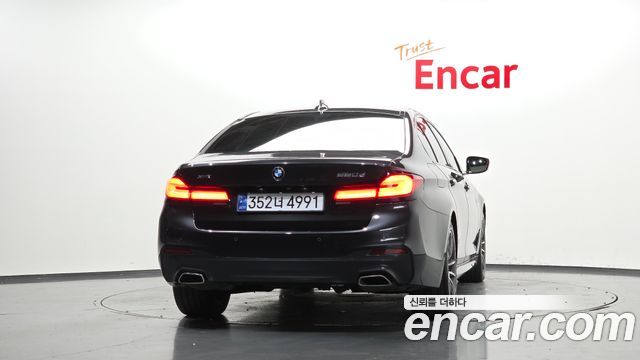 BMW 5-Series 2018 — photo 4