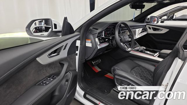 Audi Q8 2021 — photo 13