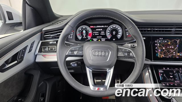 Audi Q8 2021 — photo 18