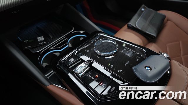 BMW 5-Series 2026 — photo 12