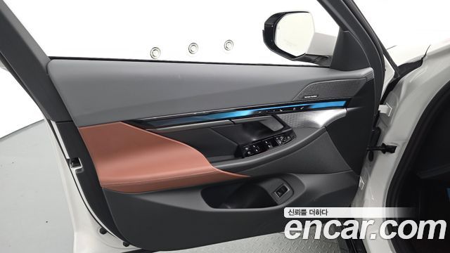 BMW 5-Series 2026 — photo 14