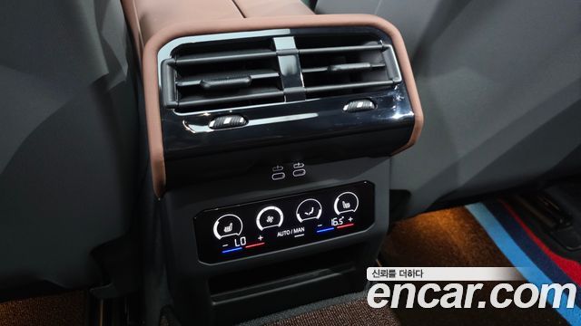 BMW 5-Series 2026 — photo 27