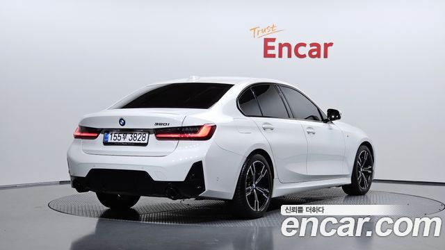 BMW 3-Series 2025 — photo 2
