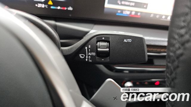 BMW 3-Series 2025 — photo 26