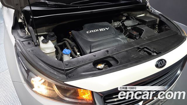 Kia Canival 2016 — photo 6