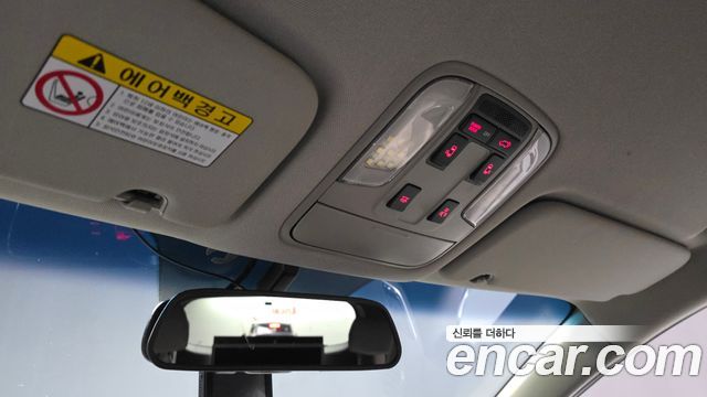 Kia Canival 2016 — photo 17