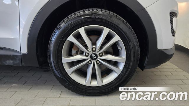 Hyundai Santafe 2015 — photo 7