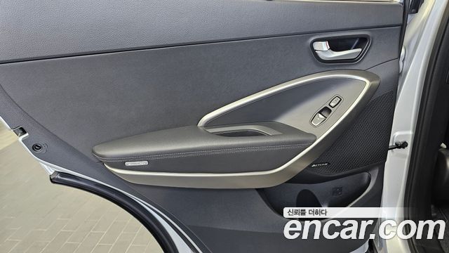 Hyundai Santafe 2015 — photo 15