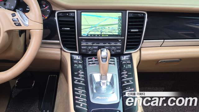 Porsche Panamera 2013 — photo 13