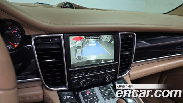 Porsche Panamera 2013 — photo 14
