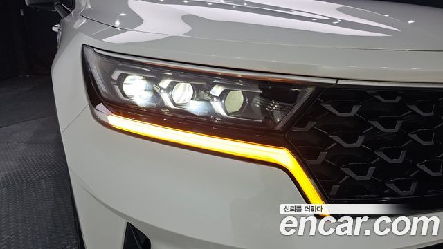 Kia Sorento 2023 — photo 8