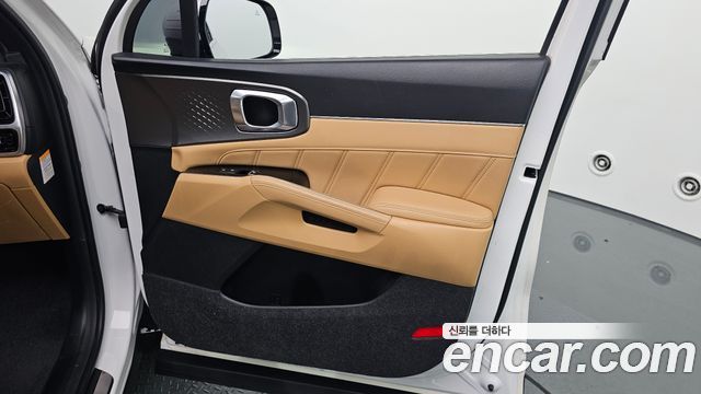 Kia Sorento 2023 — photo 14