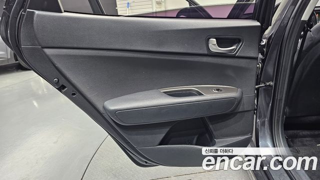 Kia K5 2020 — photo 15