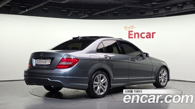 Mercedes-Benz C-Class 2012 — photo 2