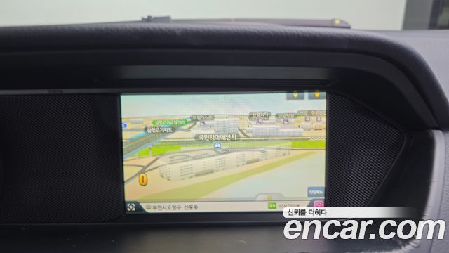 Mercedes-Benz C-Class 2012 — photo 14