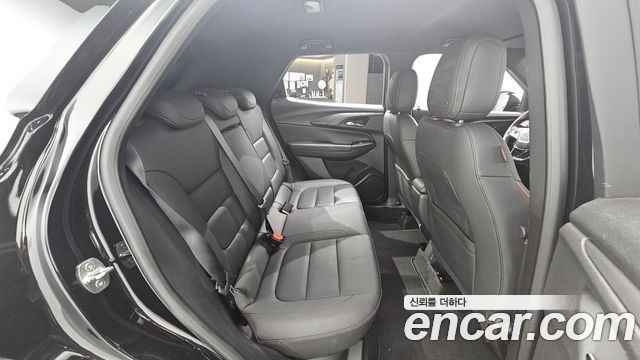 Chevrolet Korea Trailblazer 2023 — photo 16