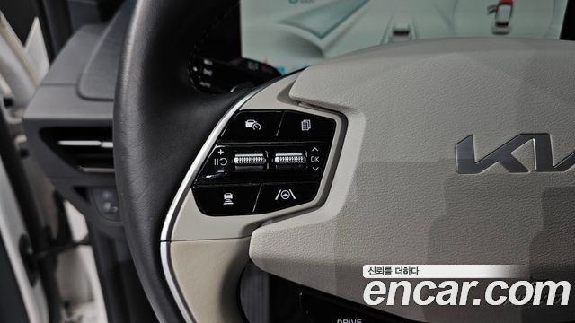 Kia EV6 2022 — photo 22