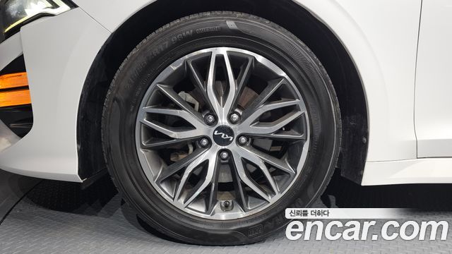 Kia K5 2022 — photo 5