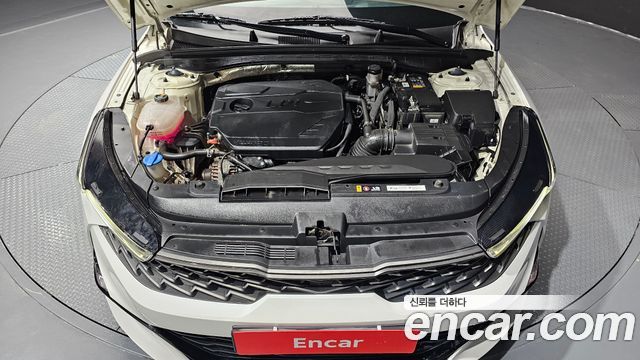 Kia K5 2022 — photo 6