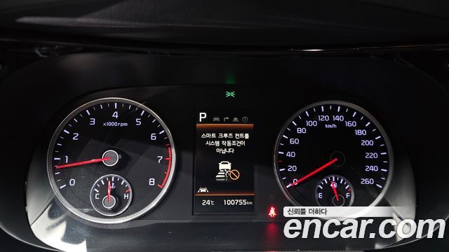 Kia K5 2022 — photo 11