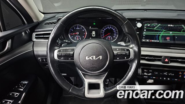 Kia K5 2022 — photo 20