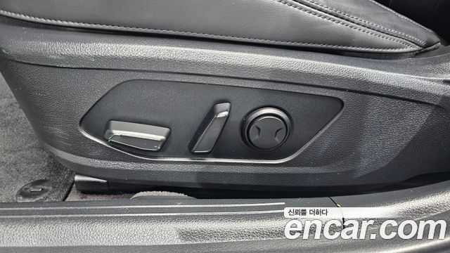 Kia K5 2022 — photo 23