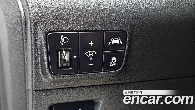 Kia K5 2022 — photo 25