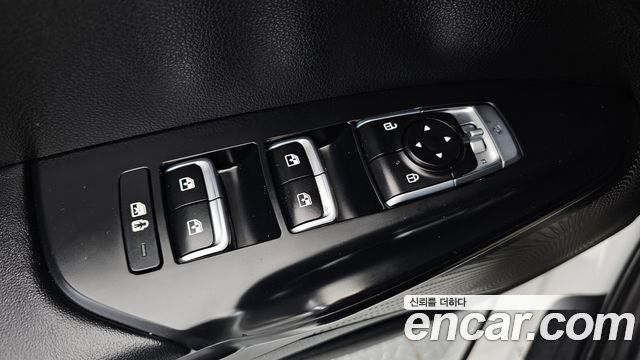 Kia K5 2022 — photo 27
