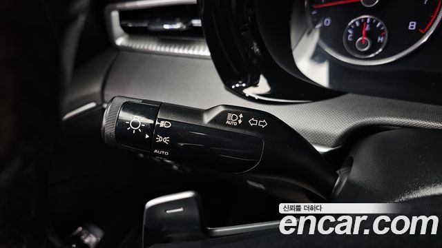 Kia K5 2022 — photo 28