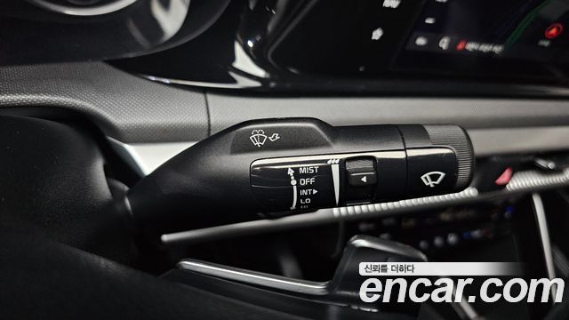 Kia K5 2022 — photo 29